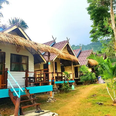 ฺbay Yard Hut-3
